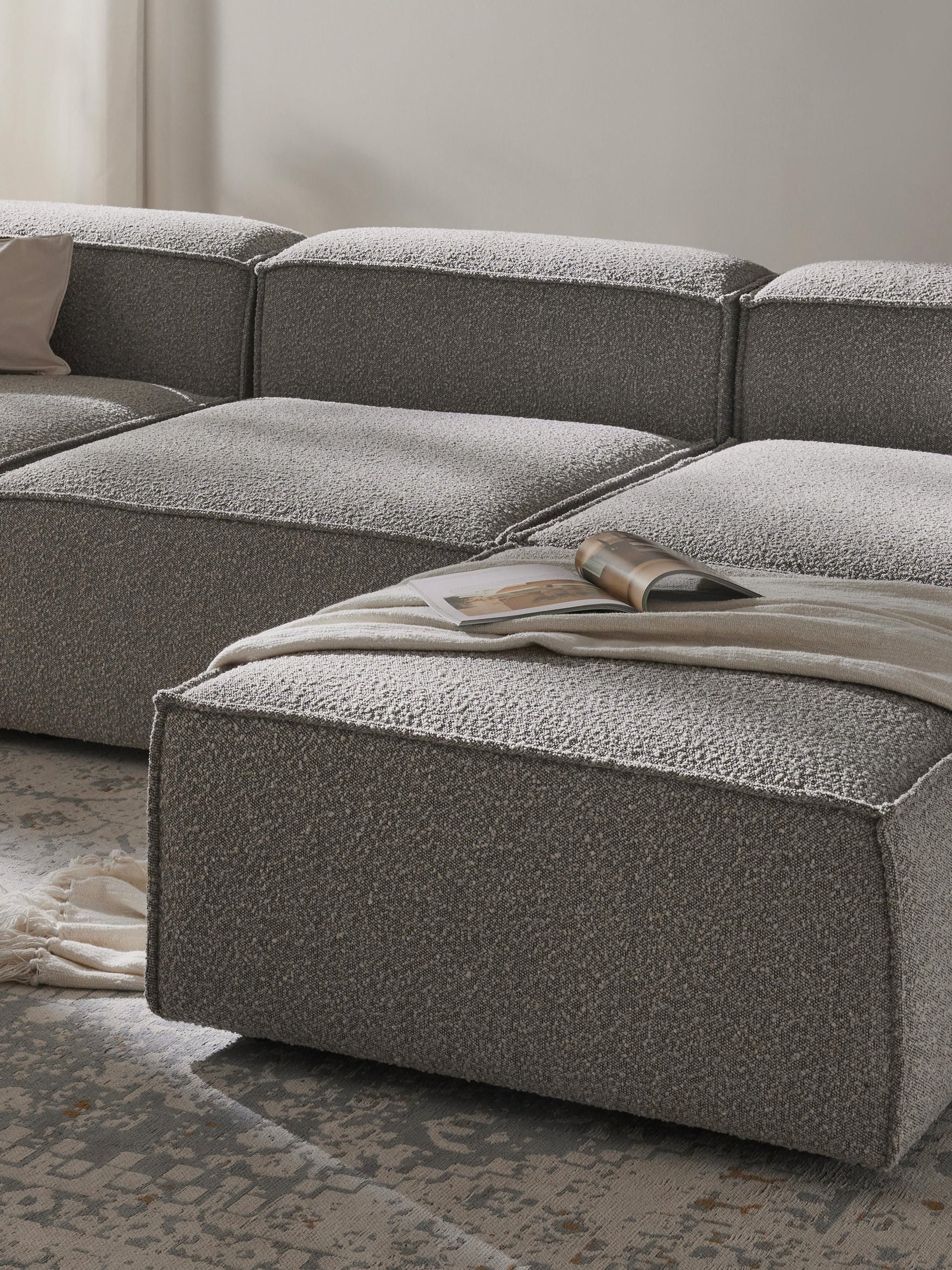 Canapé Teddy 4 places avec pouf VIYA